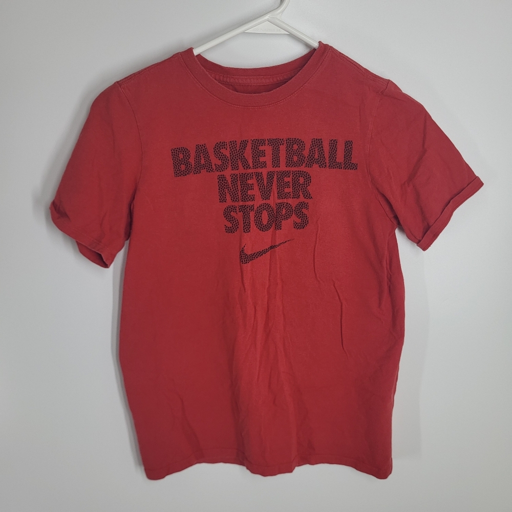 Nike Basketball T-shirt